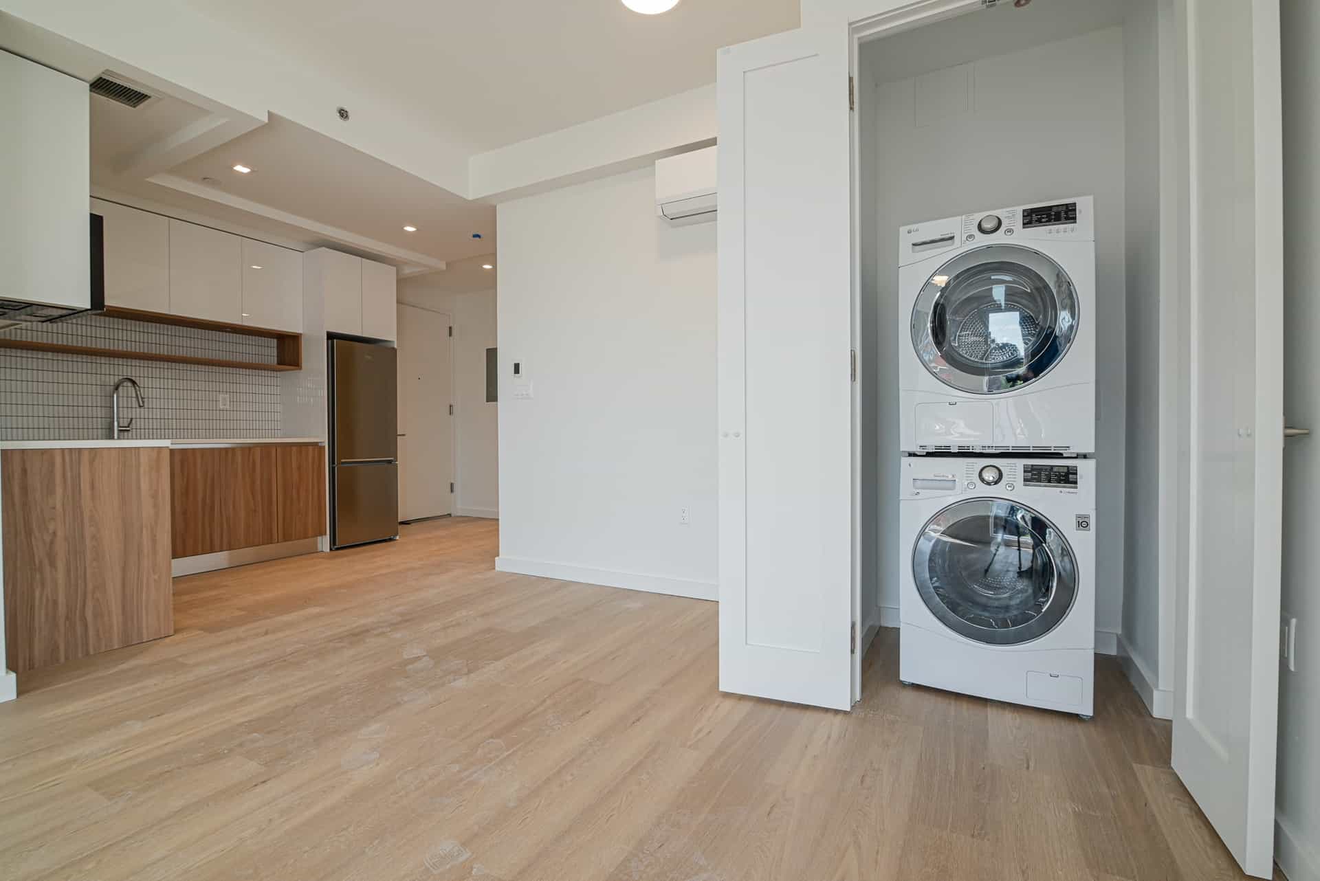 100 Lenox Road #5E, Brooklyn, NY 11226 4
