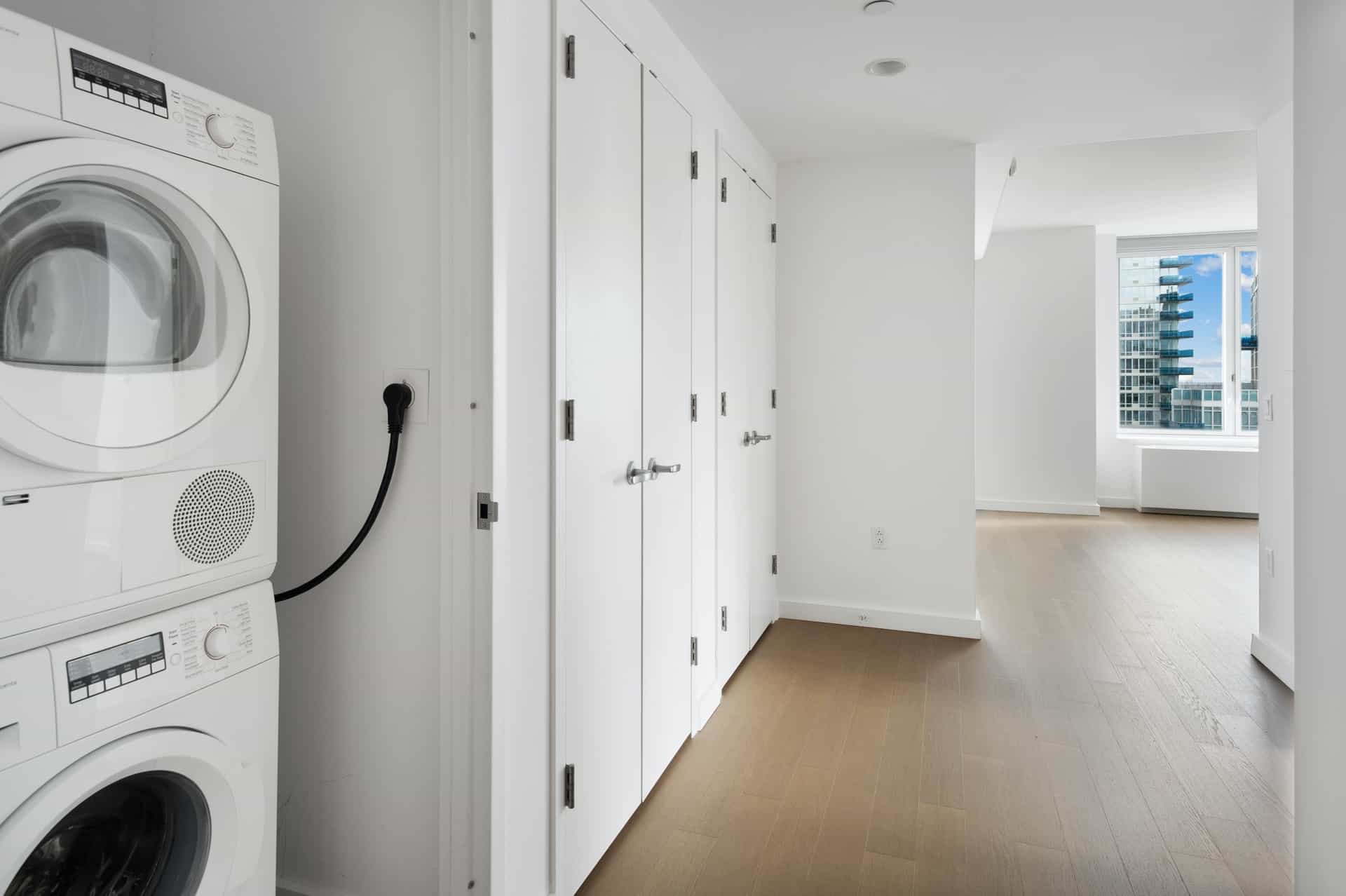 1 North 4 Place #24B, Brooklyn, NY 11249 4