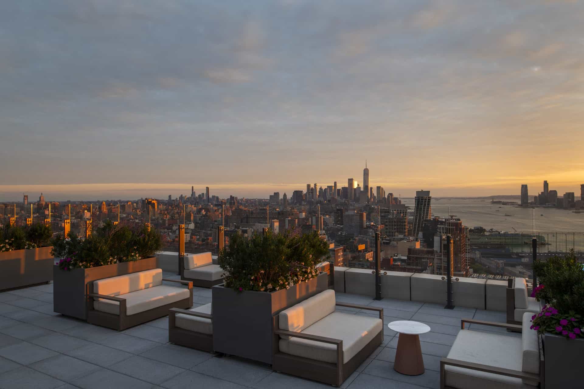 311 11 Avenue #3516, Manhattan, NY 10001 2