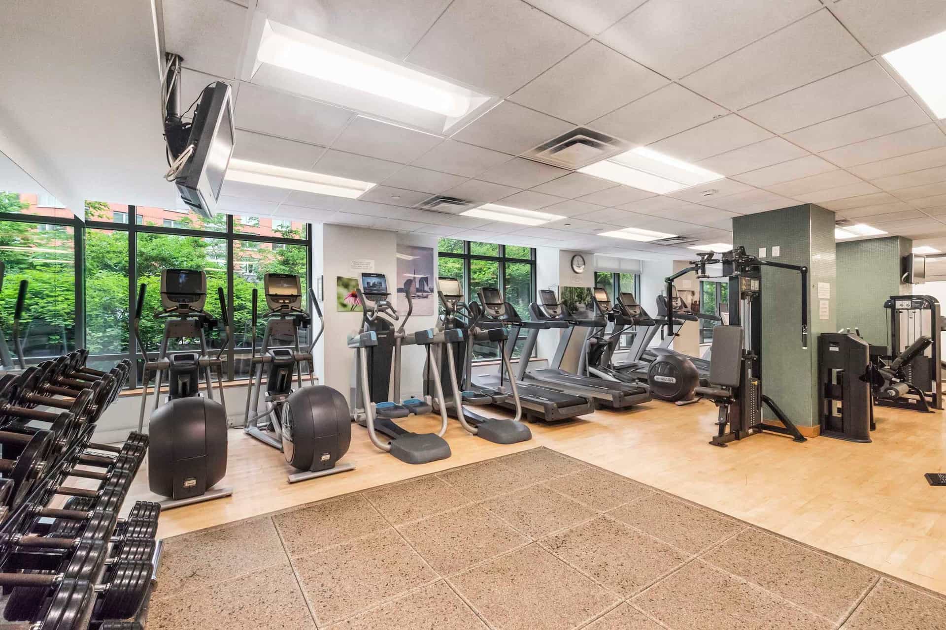 211 North End Avenue #6C, Manhattan, NY 10282 2