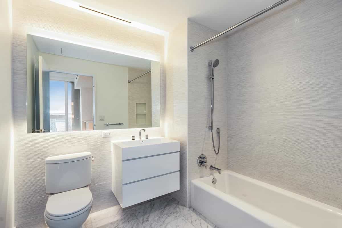 ARO 242 West 53 Street #35-C, Manhattan, NY 10019 2