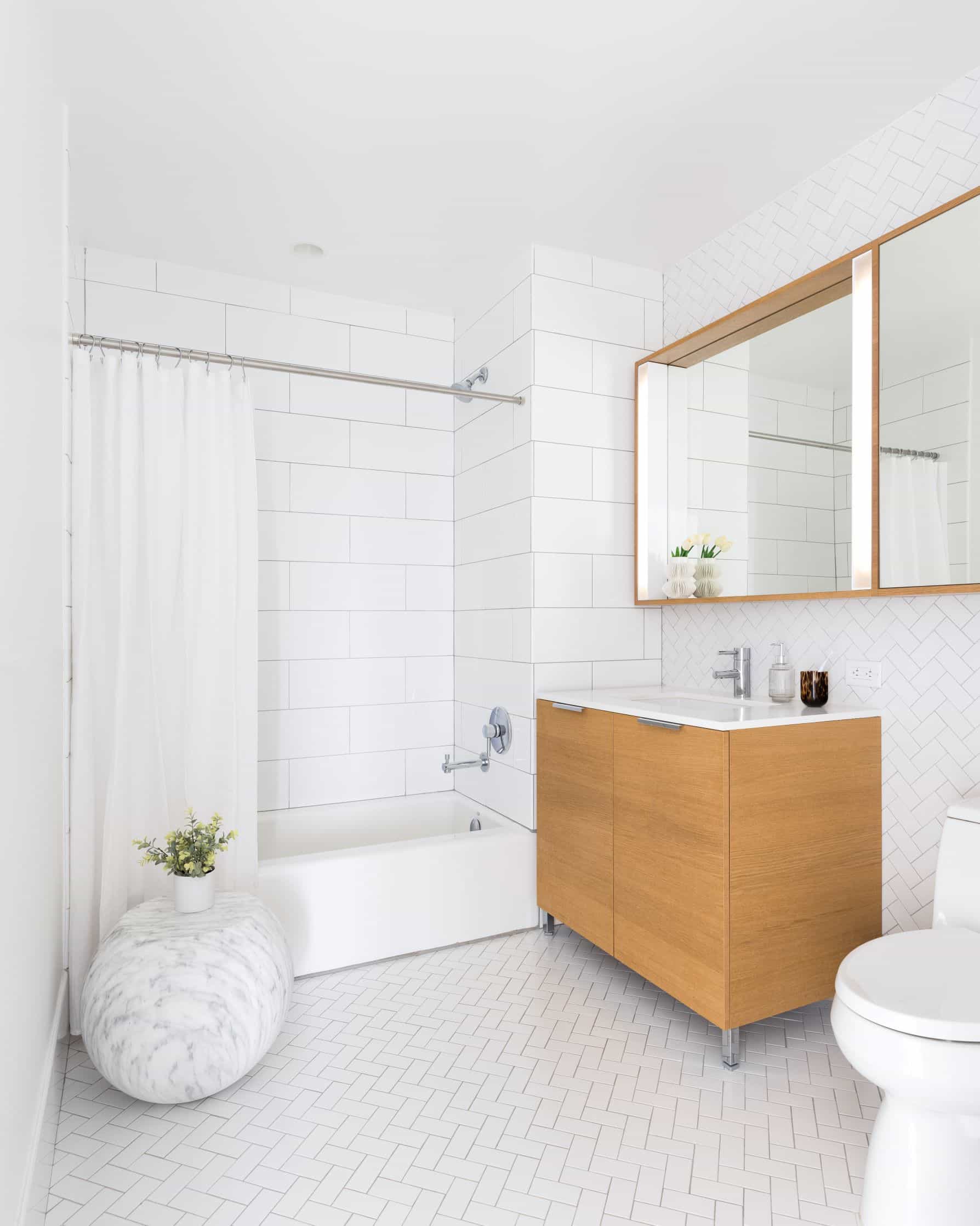 VIA 57 West 623 West   57 Street #1601, Manhattan, NY 10019 4