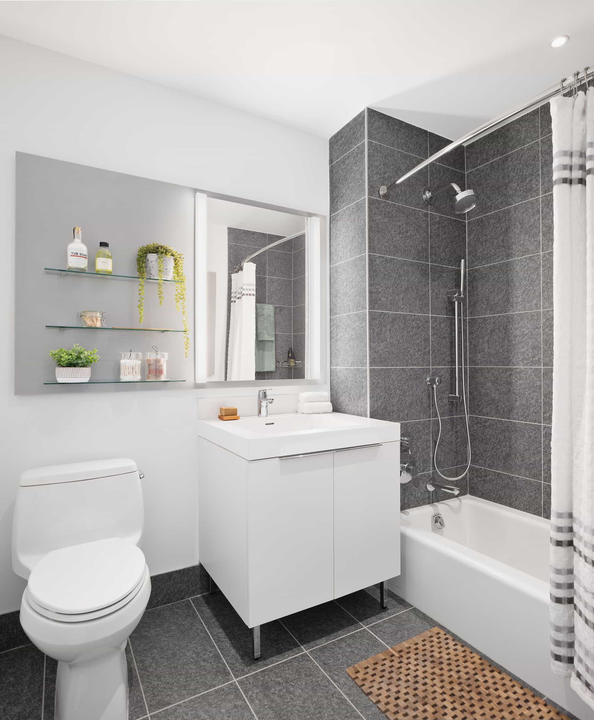 555 W 38 St #2703, Manhattan, NY 10018 5