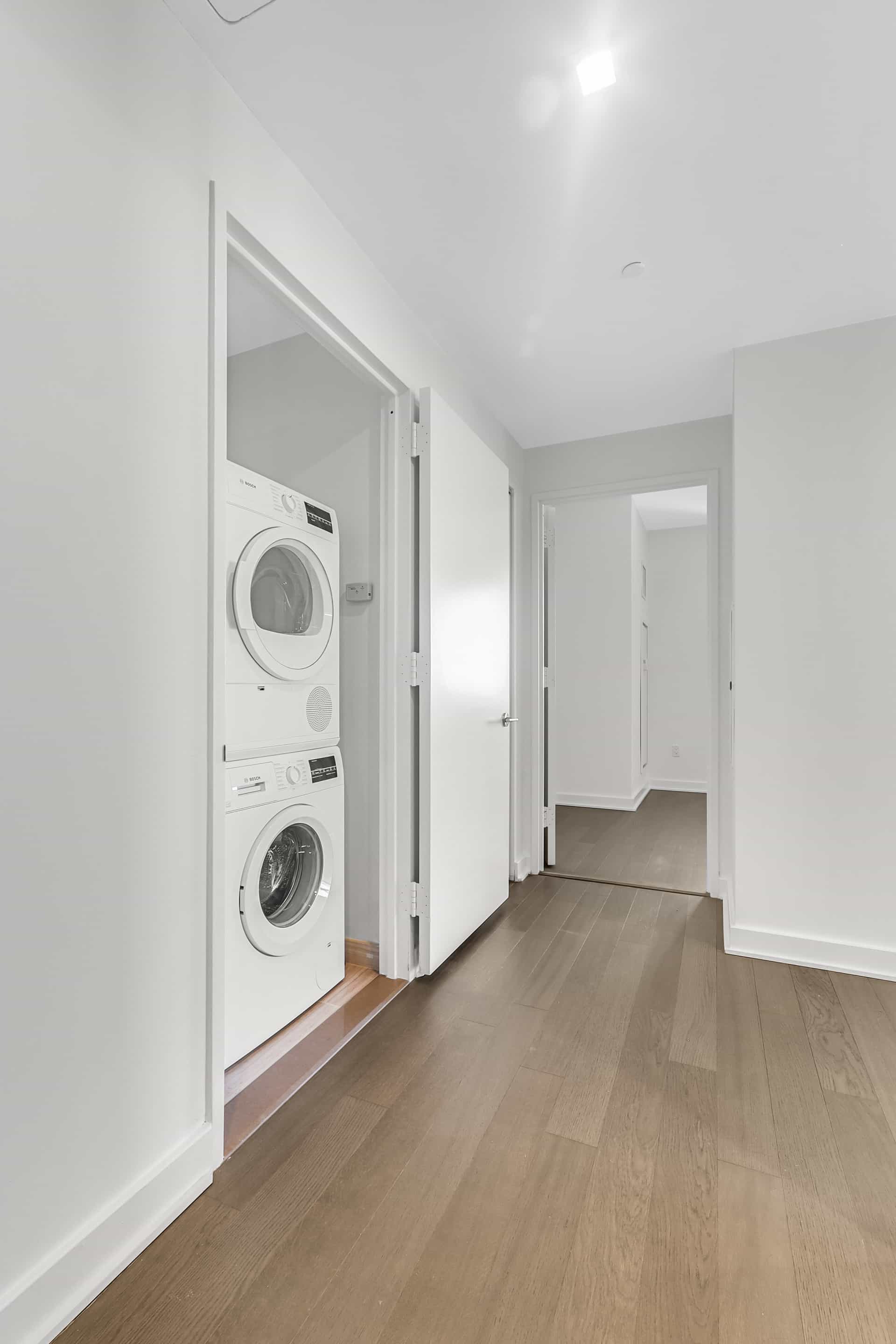 AltaLIC 29-22 Northern Boulevard #1703, Queens, NY 11101 5