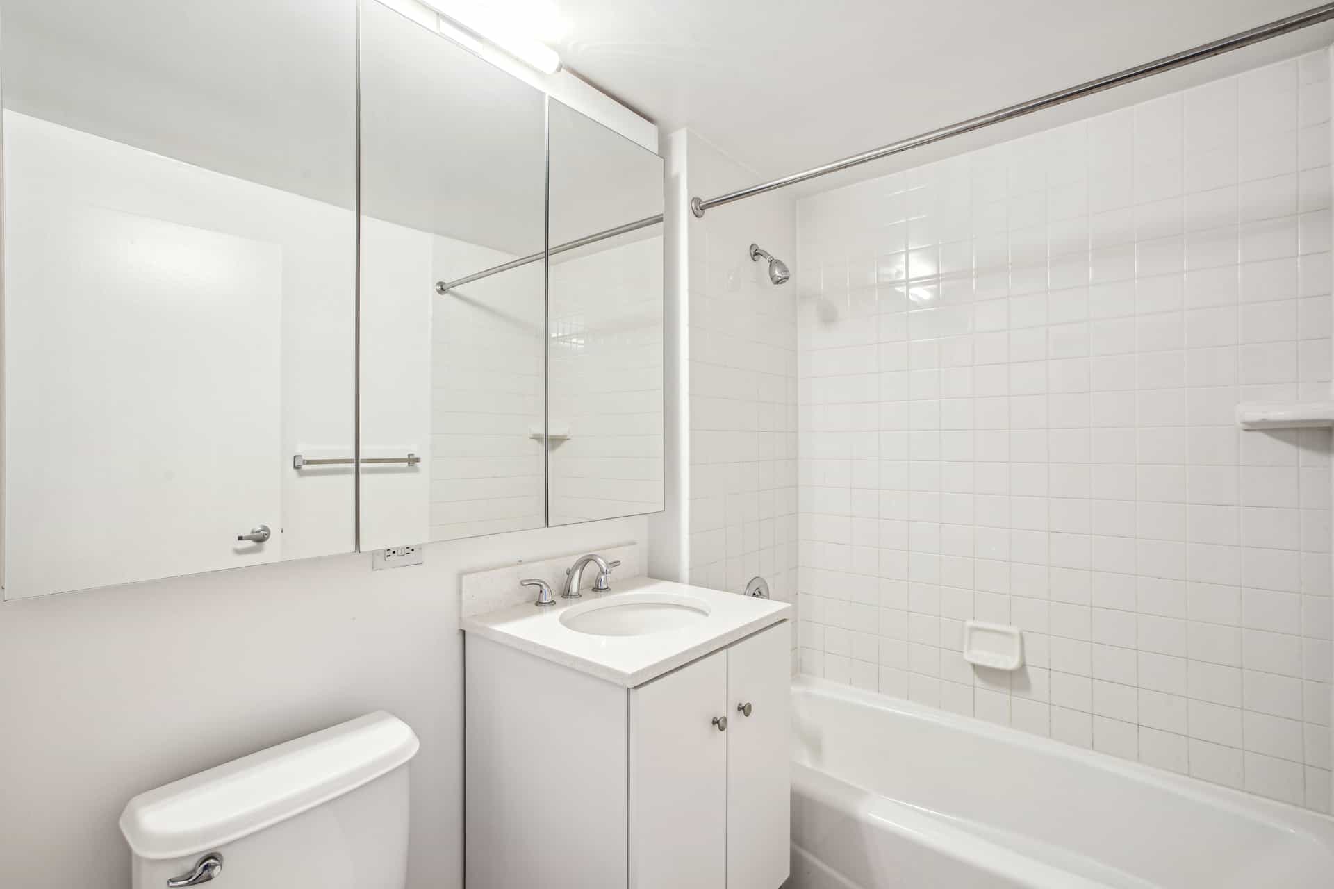 229 Chrystie Street #521-A, Manhattan, NY 10002 2