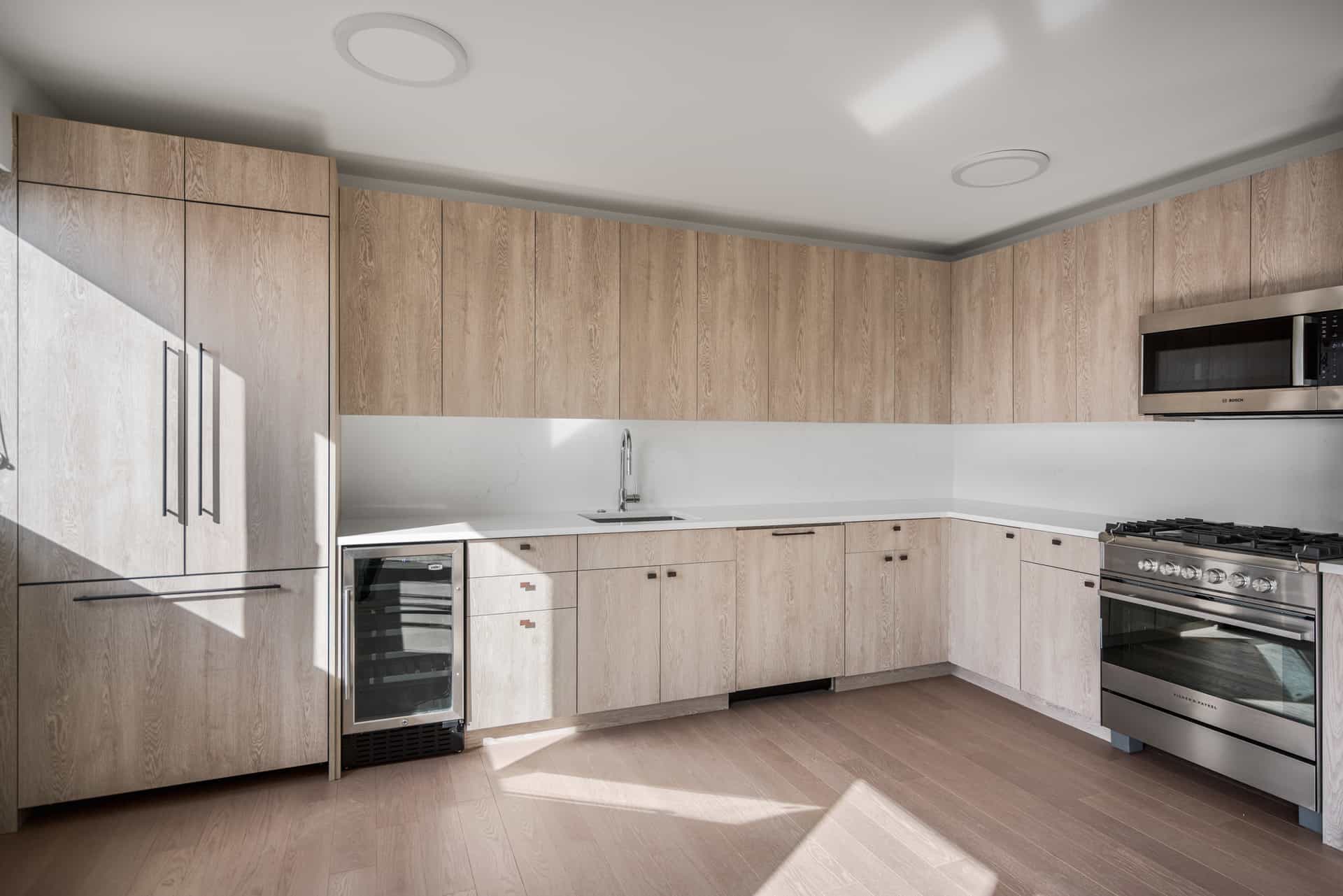 220 East 72 Street #23F-0, Manhattan, NY 10021 2