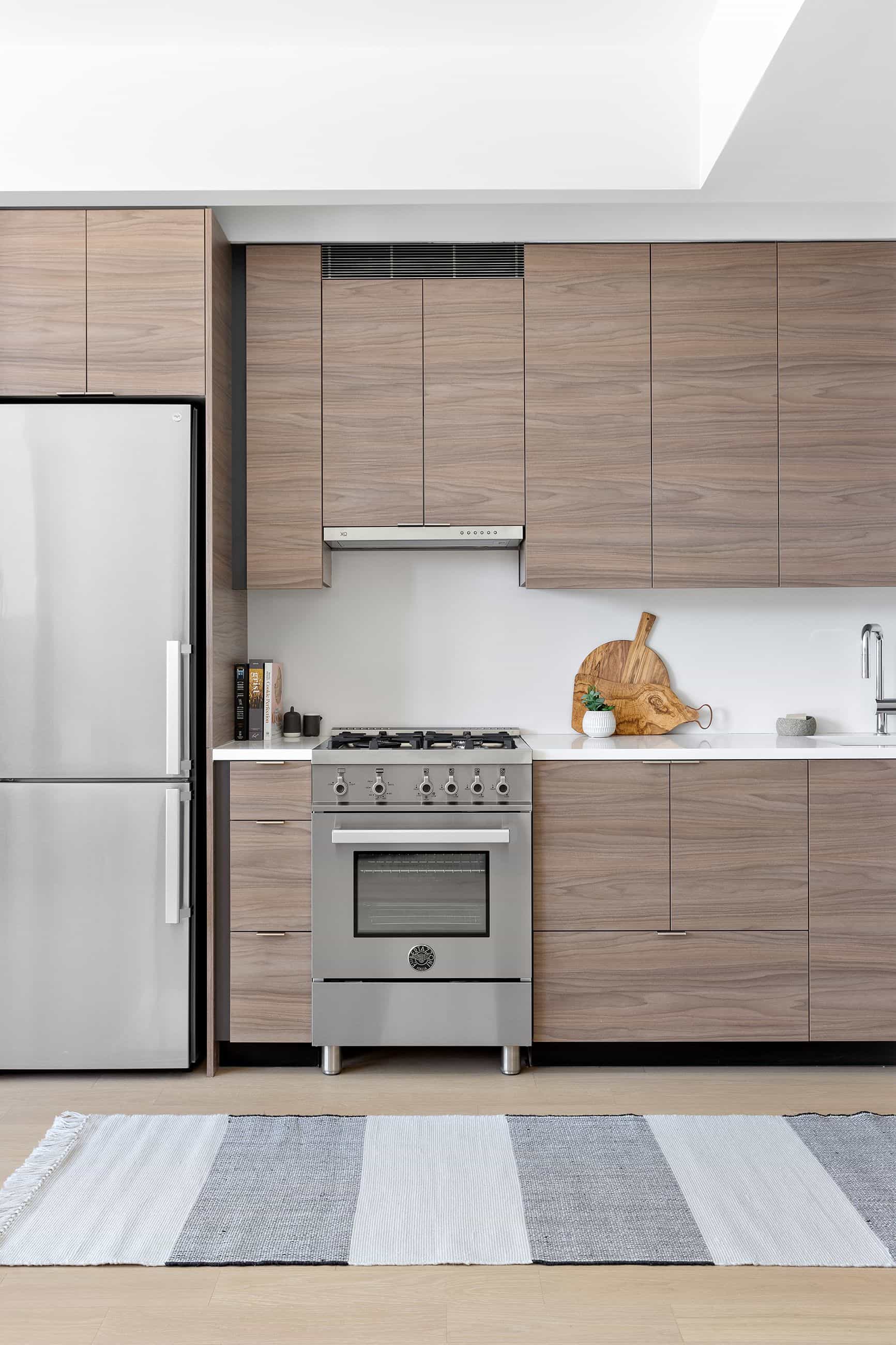 555 W 38 St #2407, Manhattan, NY 10018 3