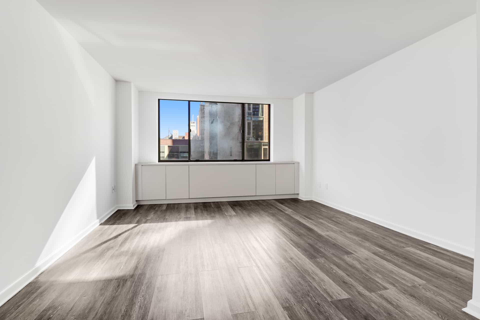 520 West   43 Street #3B, Manhattan, NY 10036 2