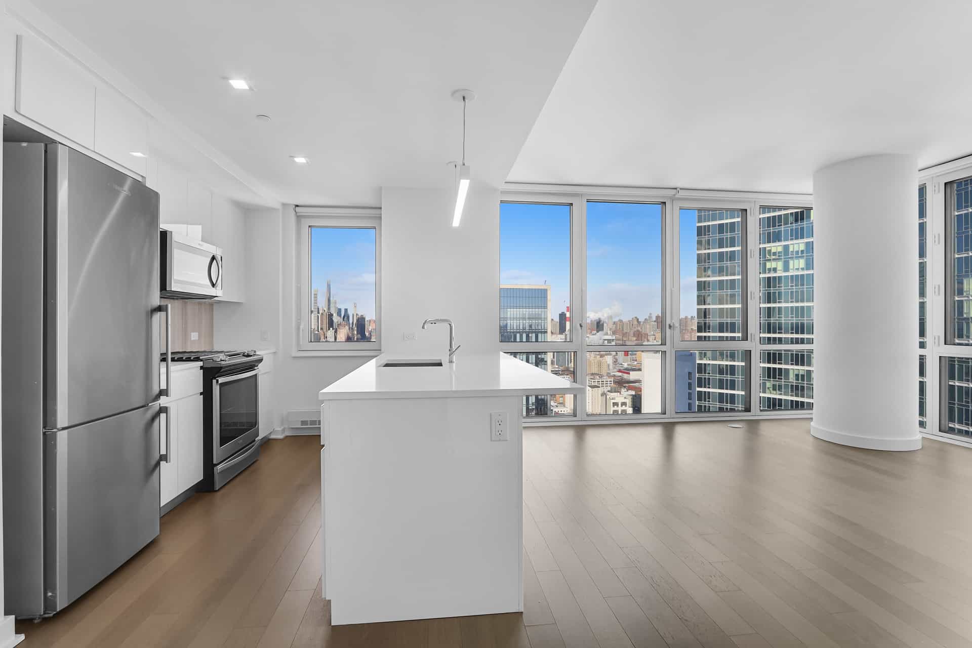 AltaLIC 29-22 Northern Boulevard #1703, Queens, NY 11101 2