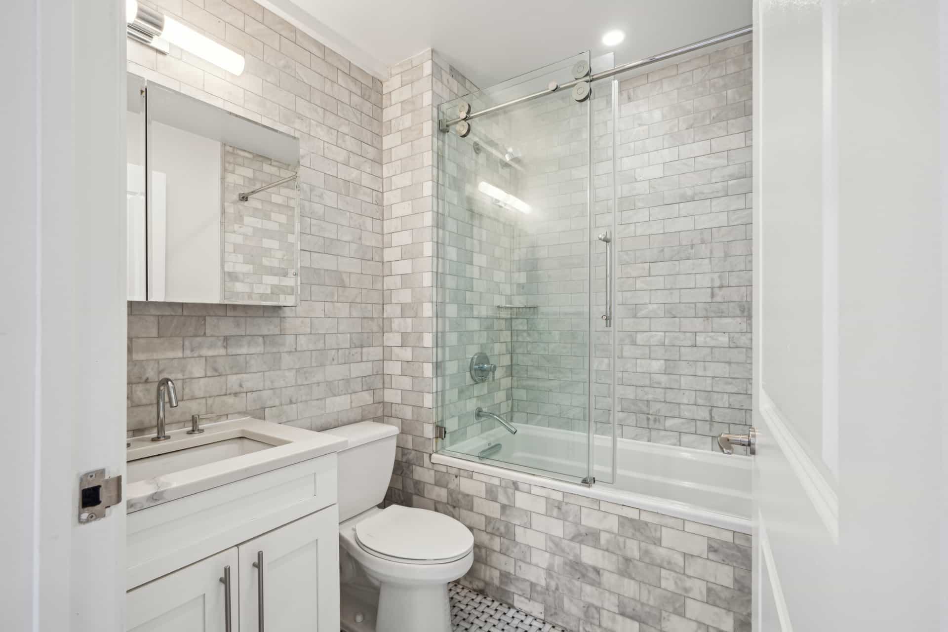 160 East 48 Street #9L, Manhattan, NY 10017 5