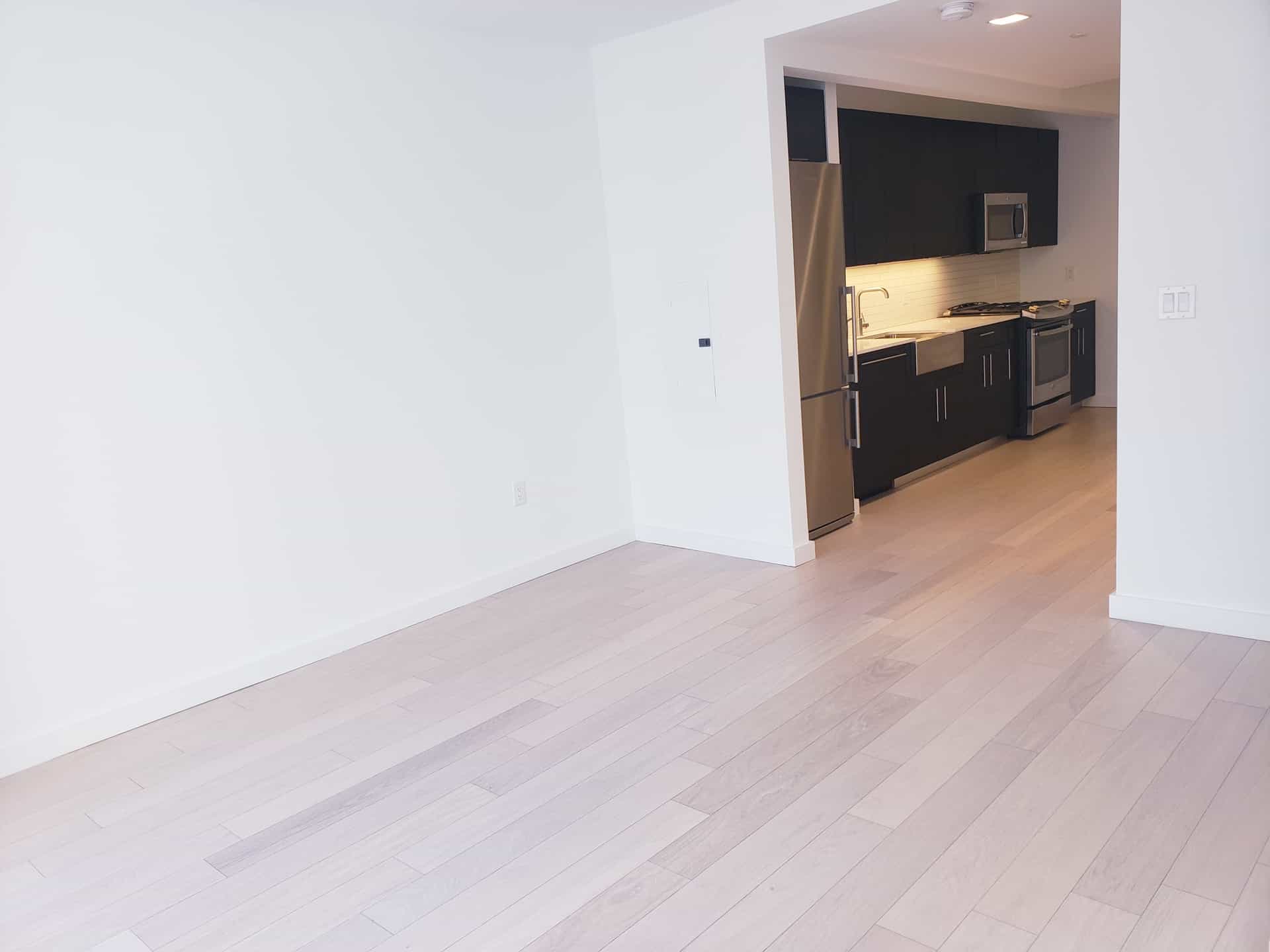 535 West 43 Street #NORTH 7M, Manhattan, NY 10036 5