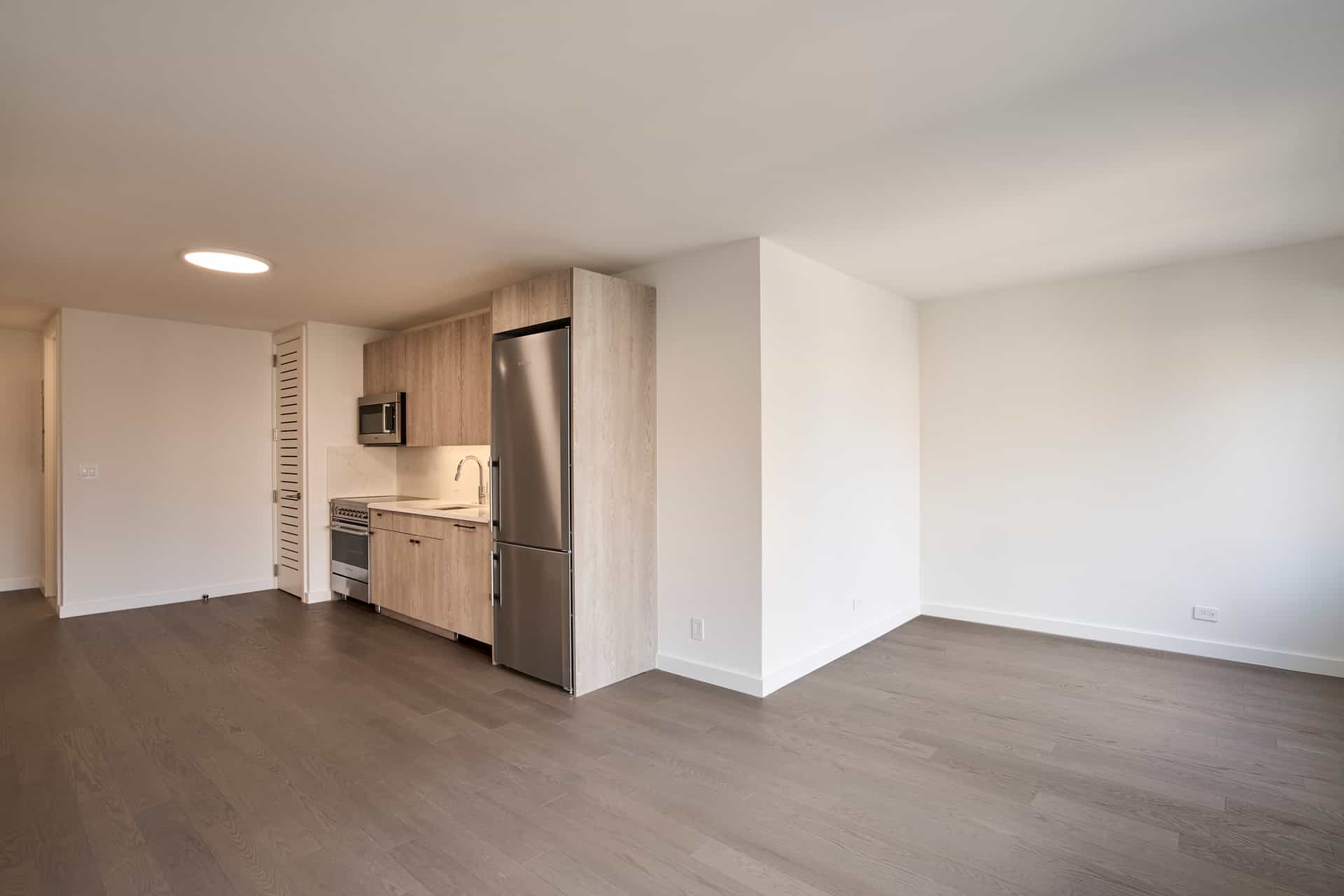 220 East 72 Street #9E-1, Manhattan, NY 10021 4