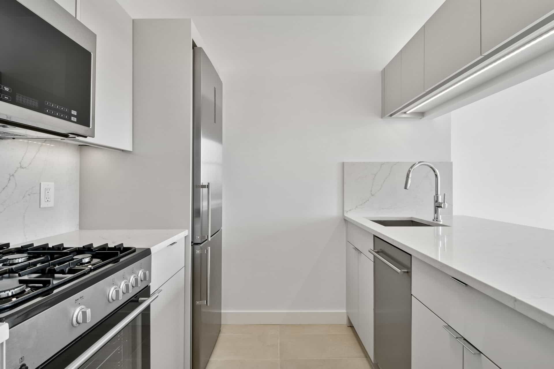 Twenty Exchange 20 Exchange Place #3504, Manhattan, NY 10005 2