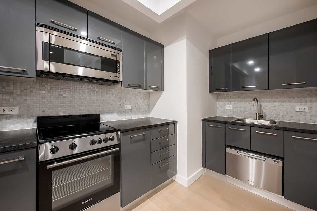 Twenty Exchange 20 Exchange Place #1021, Manhattan, NY 10005 5