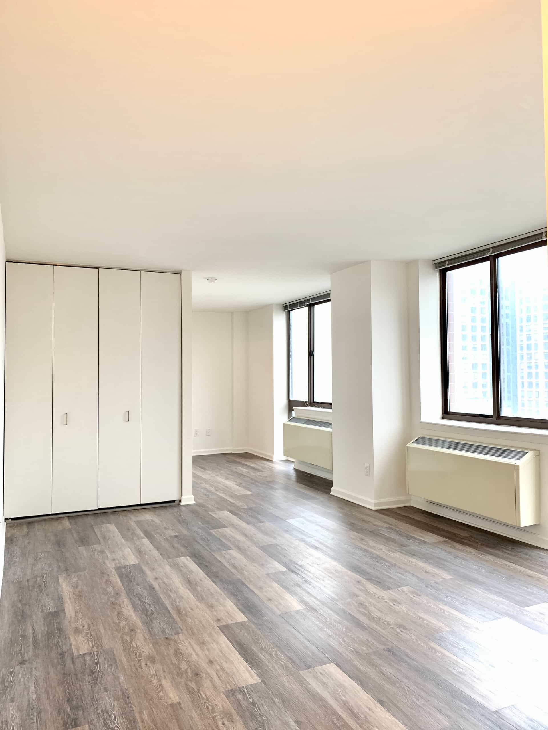 520 West   43 Street #27D, Manhattan, NY 10036 4