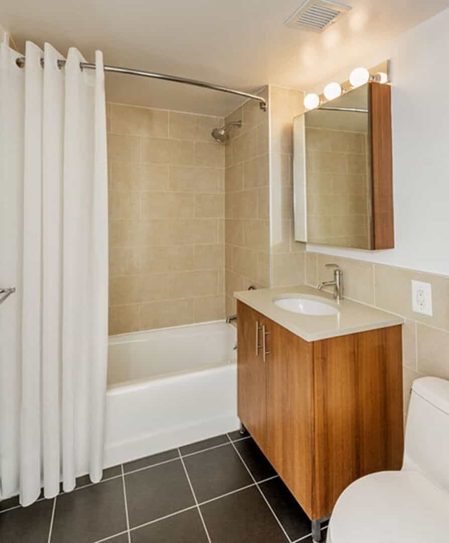 26-38 21 Street #1C, Queens, NY 11102 2