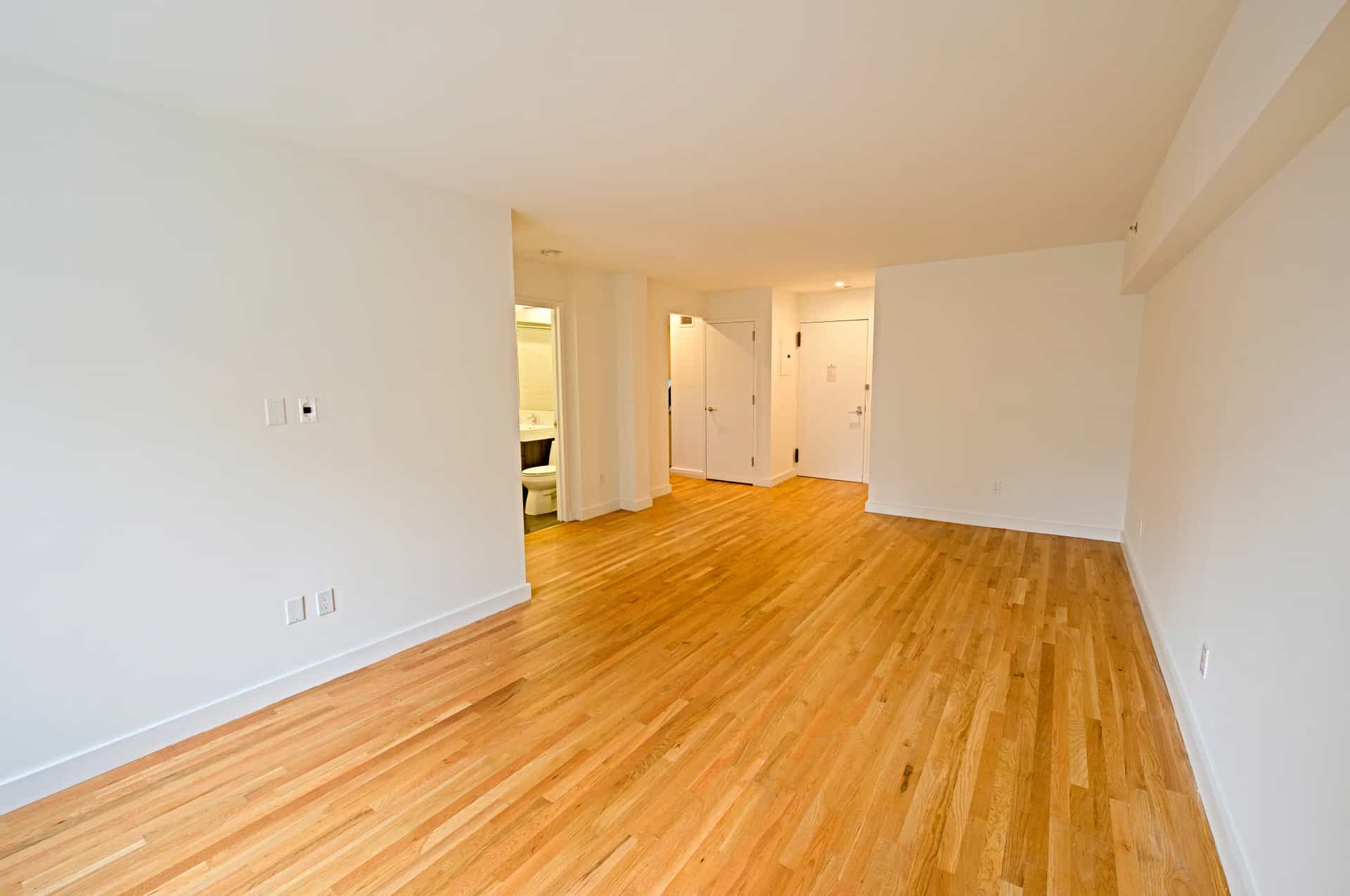 101 West 15 Street #627, Manhattan, NY 10011 2