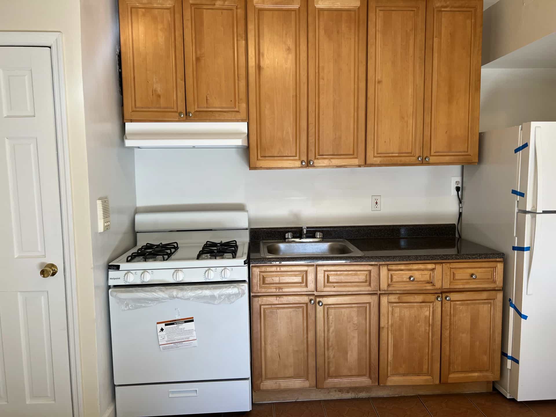 18-10 21 Avenue #1C, Queens, NY 11105 apartment_kitchen 2