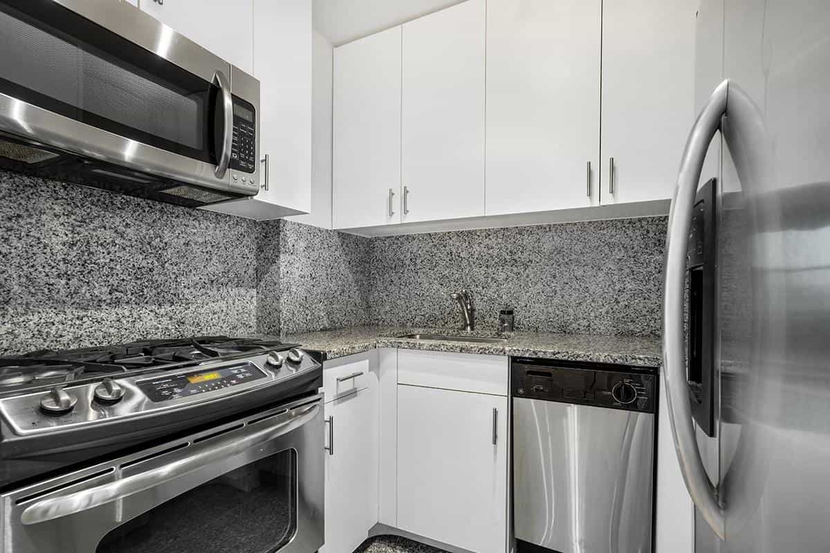 500 East 85 Street #6895, Manhattan, NY 10028 2