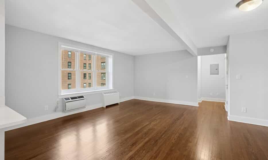 20-12 Seagirt Boulevard #02A, Queens, NY 11691 3