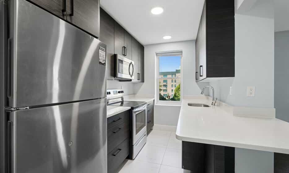 20-12 Seagirt Boulevard #02A, Queens, NY 11691 2