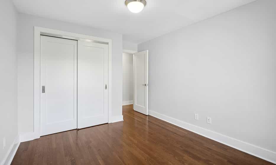 20-12 Seagirt Boulevard #02A, Queens, NY 11691 5