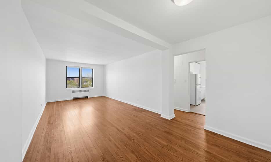 20-28 Seagirt Boulevard #05C, Queens, NY 11691 2