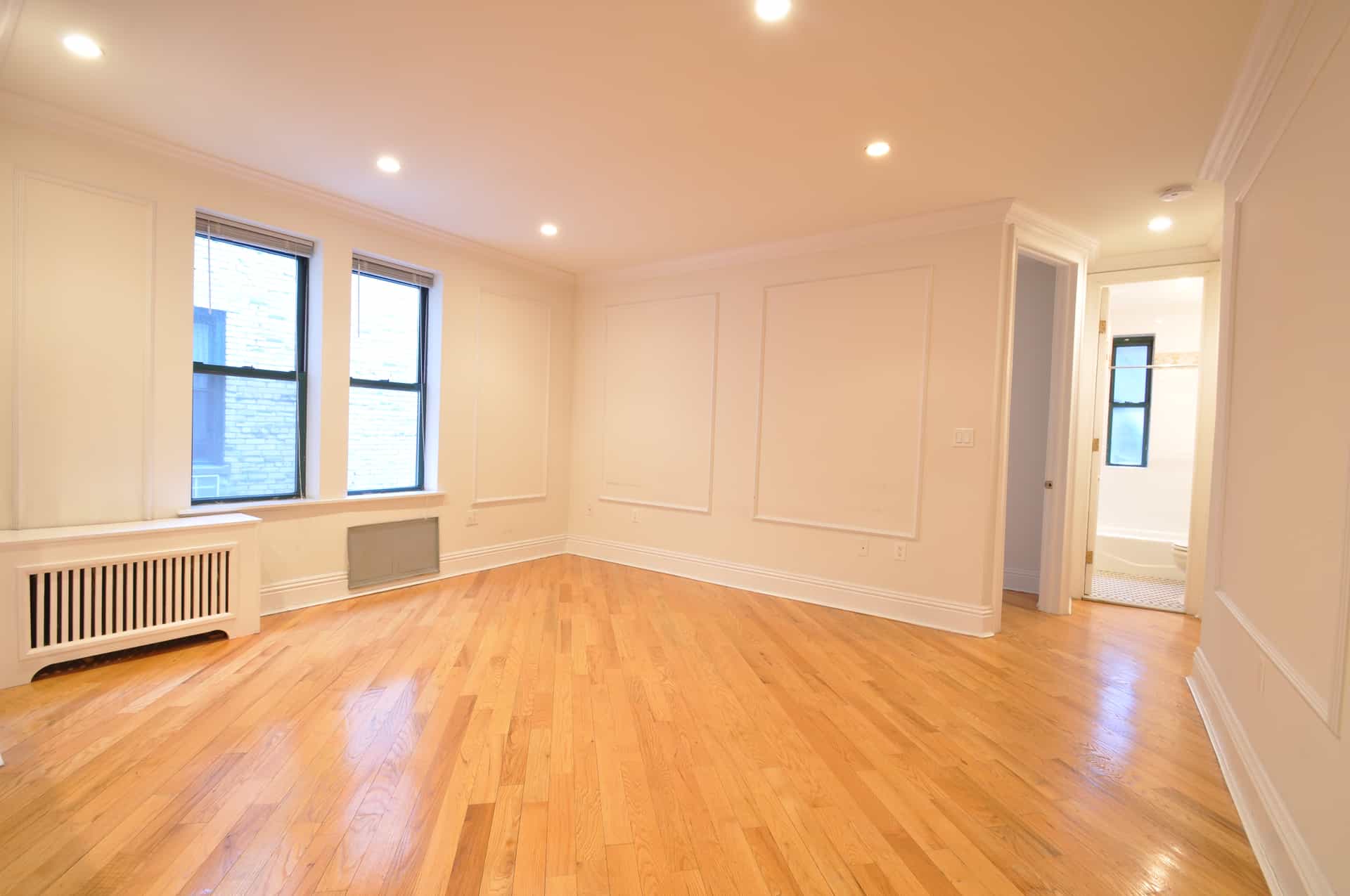 226 E 70 St #5A, Manhattan, NY 10021 3