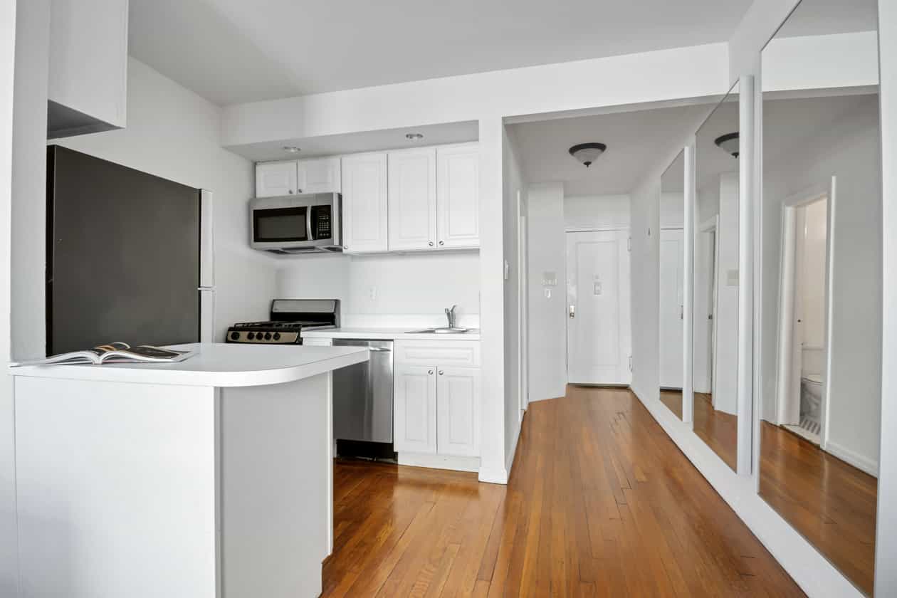 426 West 49 Street #4C, Manhattan, NY 10019 5