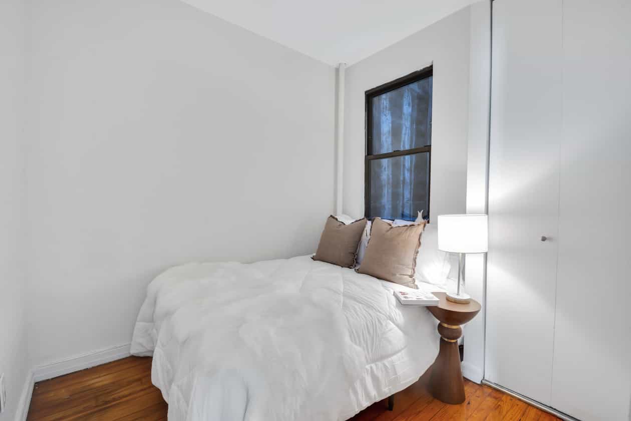 426 West 49 Street #4C, Manhattan, NY 10019 3