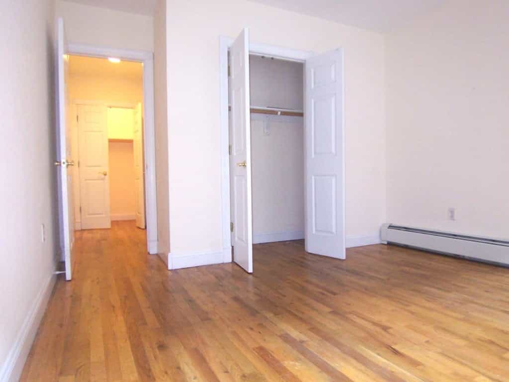 525 West 49 Street #2B, Manhattan, NY 10019 5