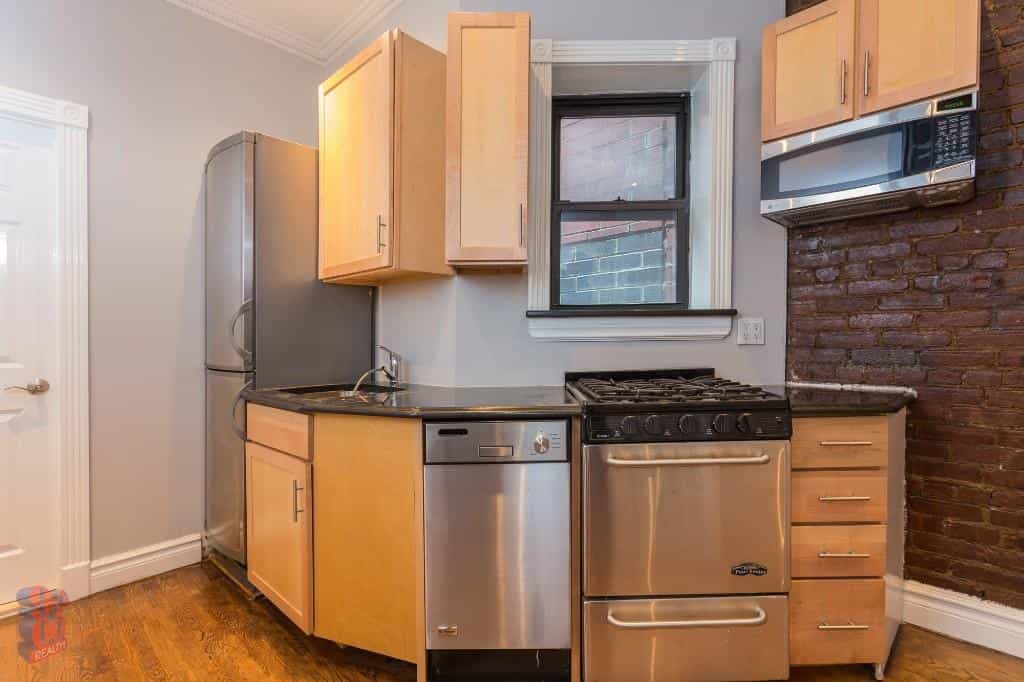 219 East 23 Street #20, Manhattan, NY 10010 3