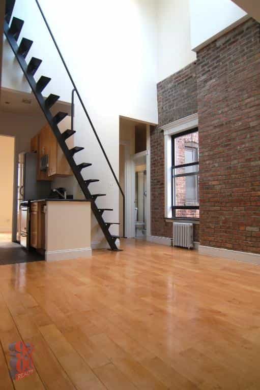 348 East   18 Street #5D, Manhattan, NY 10003 4