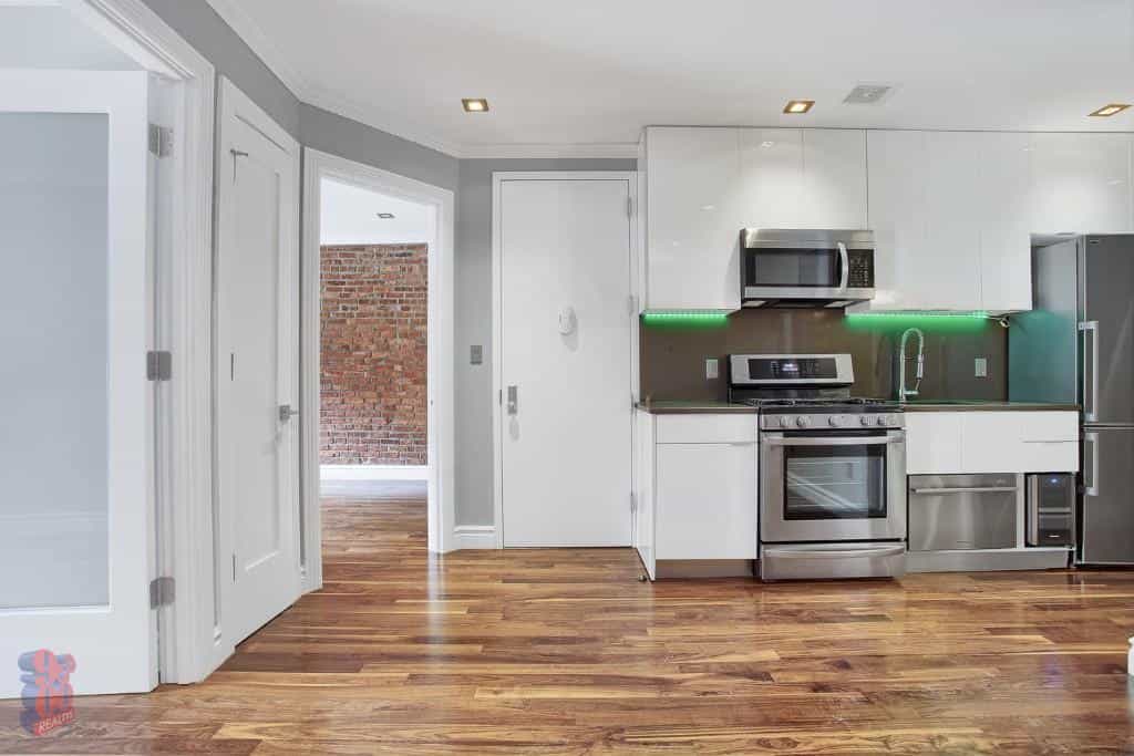 939 2 Ave #2, Manhattan, NY 10022 2