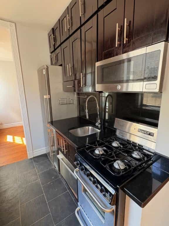 416 East 13 Street #6D, Manhattan, NY 10009 2