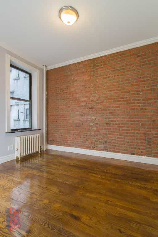 68 Clinton St #3B, Manhattan, NY 10002 3