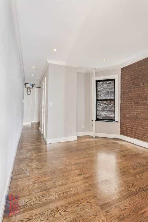 221 East 23 Street #6, Manhattan, NY 10010 2