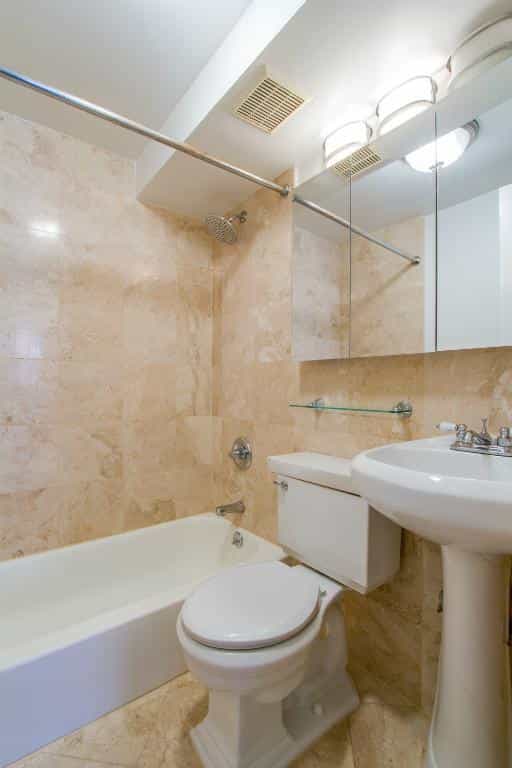 68 Clinton St #3A, Manhattan, NY 10002 5