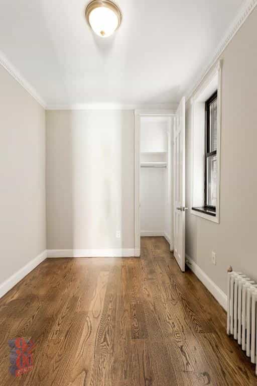 697 10 Avenue #3FN, Manhattan, NY 10036 5