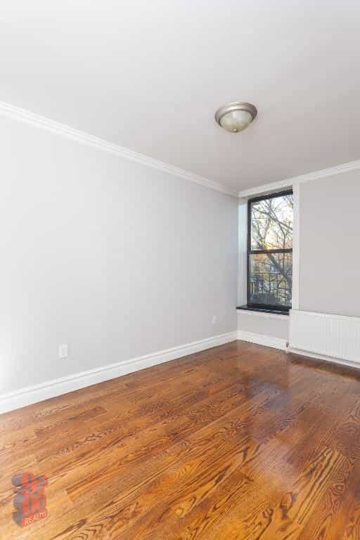 343 East 5 Street #5, Manhattan, NY 10003 4