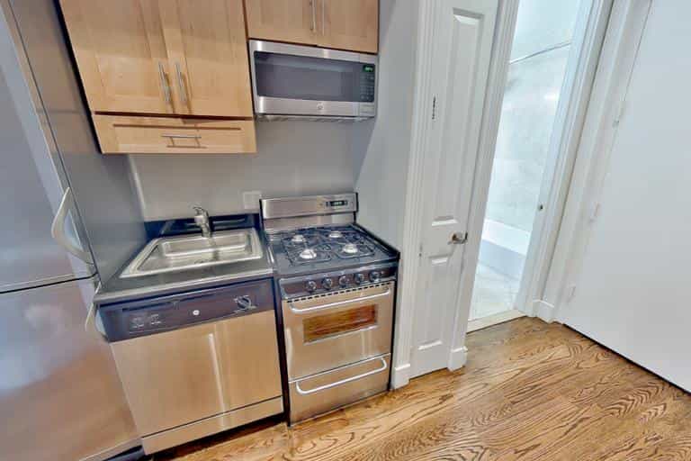 47 1/2 East 1 Street #3R, Manhattan, NY 10003 5