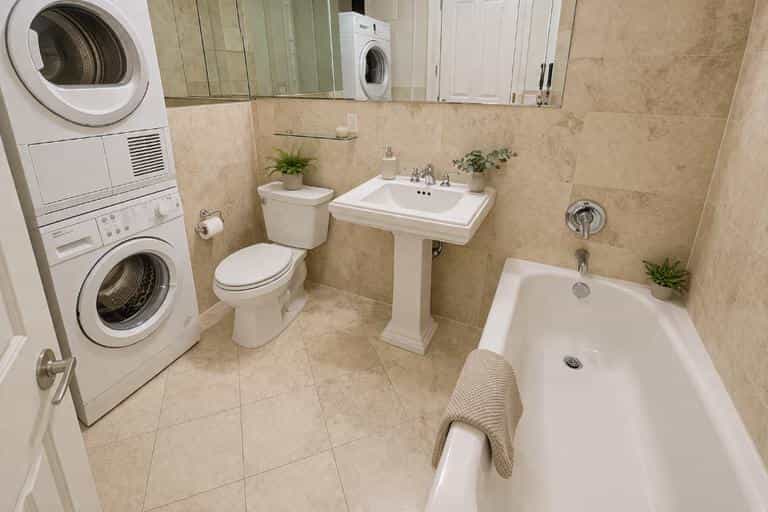 47 1/2 East 1 Street #3R, Manhattan, NY 10003 4