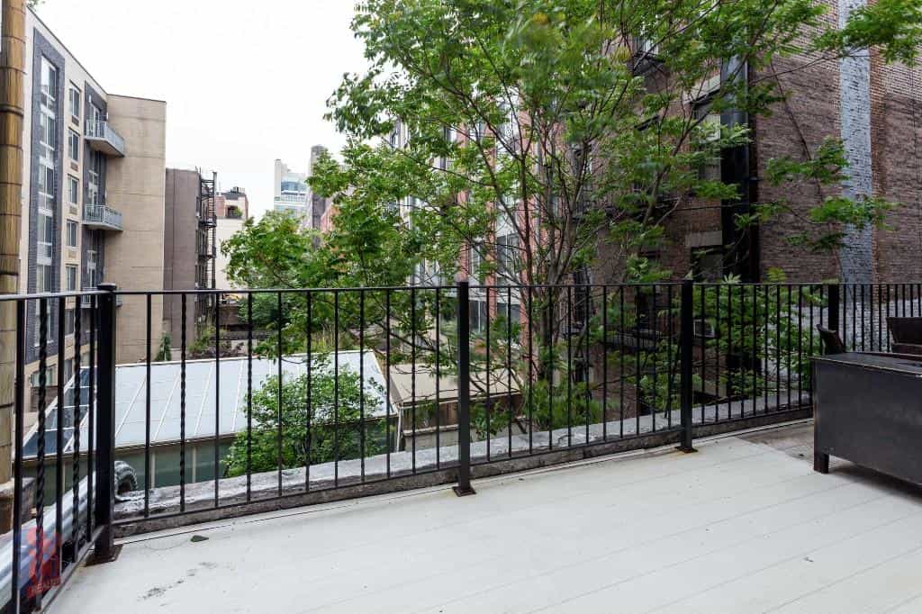 697 10 Avenue #2RS, Manhattan, NY 10036 5