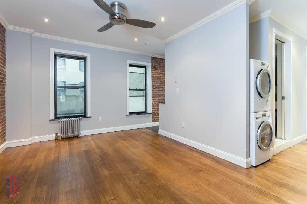 326 East 100 Street #2D, Manhattan, NY 10029 3