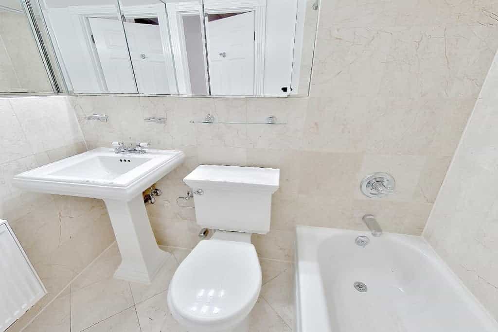 202 East 13 Street #2G, Manhattan, NY 10003 3