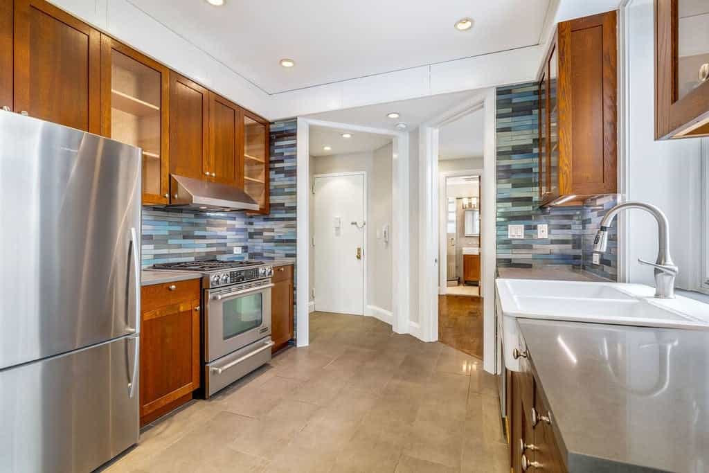 81 Perry Street #4A, Manhattan, NY 10014 2