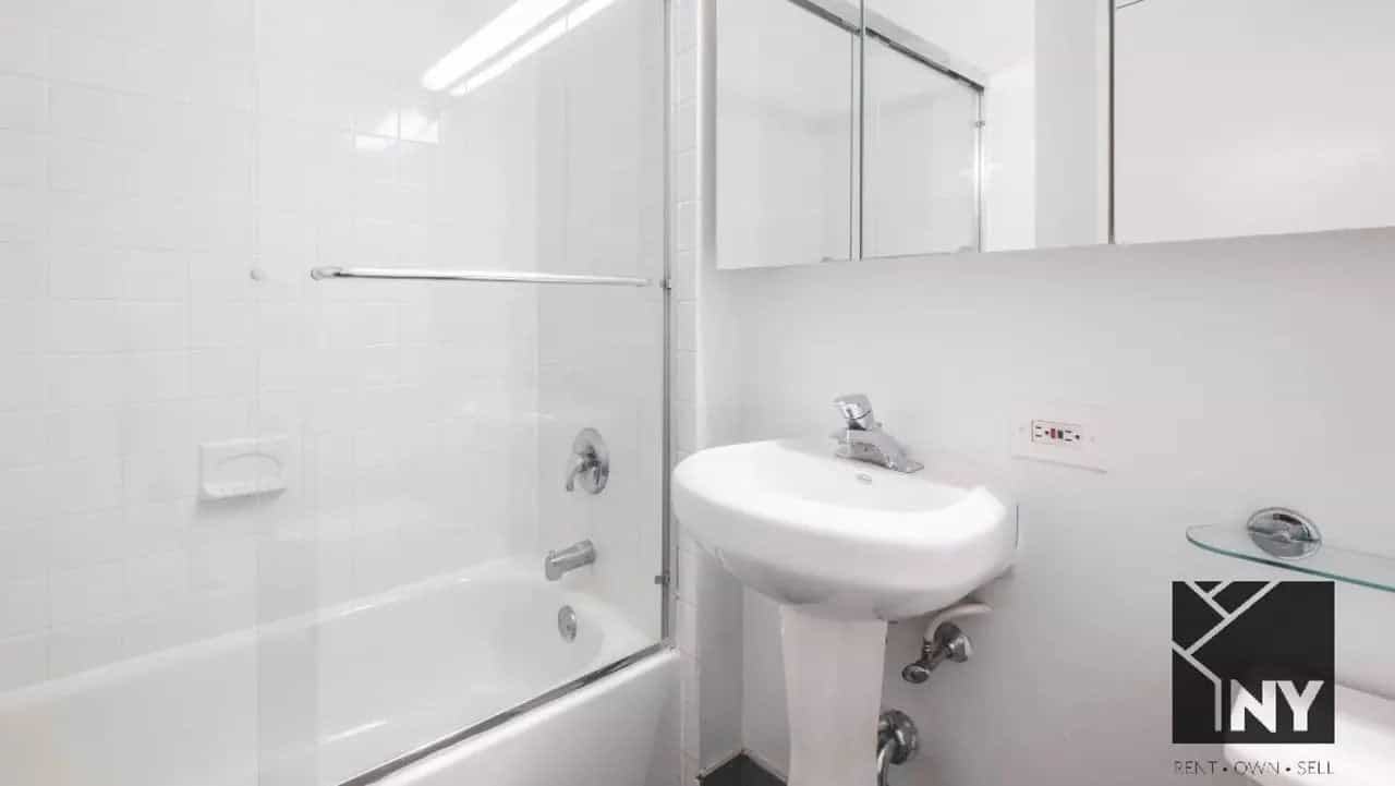 791 Avenue Of The Americas #26C, Manhattan, NY 10001 5