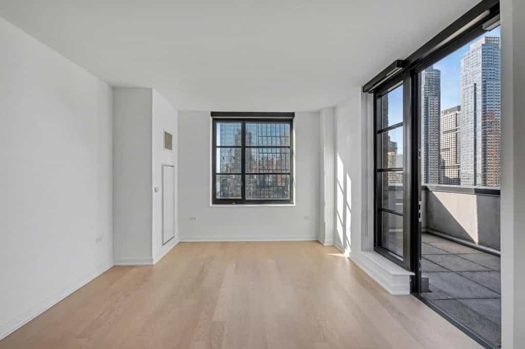 515 West   38 Street #16H, Manhattan, NY 10018 5