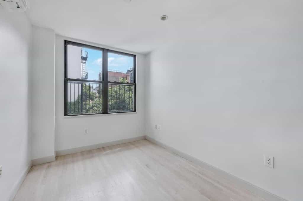 152 2 Avenue #2B0, Manhattan, NY 10003 2