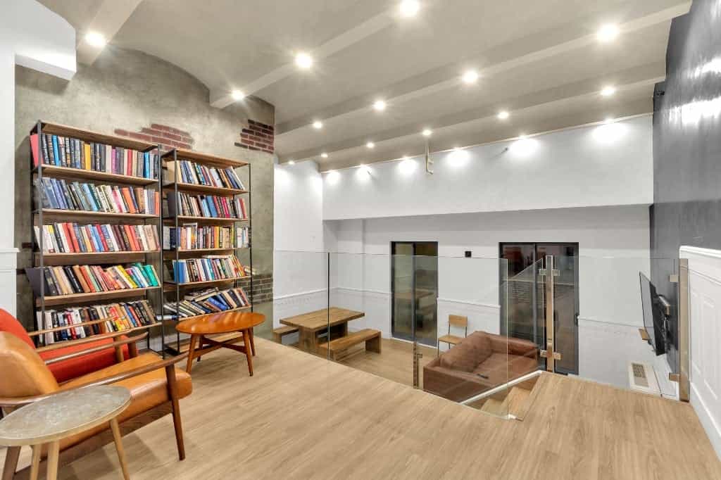 220 East 22 Street #GLE, Manhattan, NY 10010 5